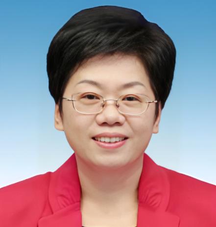 陳奕君任廣西自治區(qū)黨委常委、宣傳部部長(zhǎng)，曾任浙江省委常委、秘書長(zhǎng)，浙江省副省長(zhǎng)